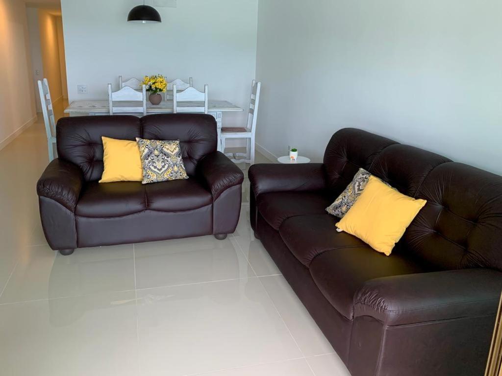 Apartamento Praia Dos Anjos 2 Vagas De Garagem E Ar-Condicionado Arraial do Cabo Dış mekan fotoğraf